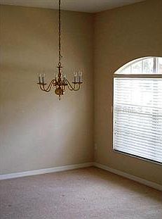 4th image of 5609 English Oak Ct