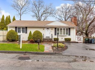40 Churchill St, Saugus, MA 01906