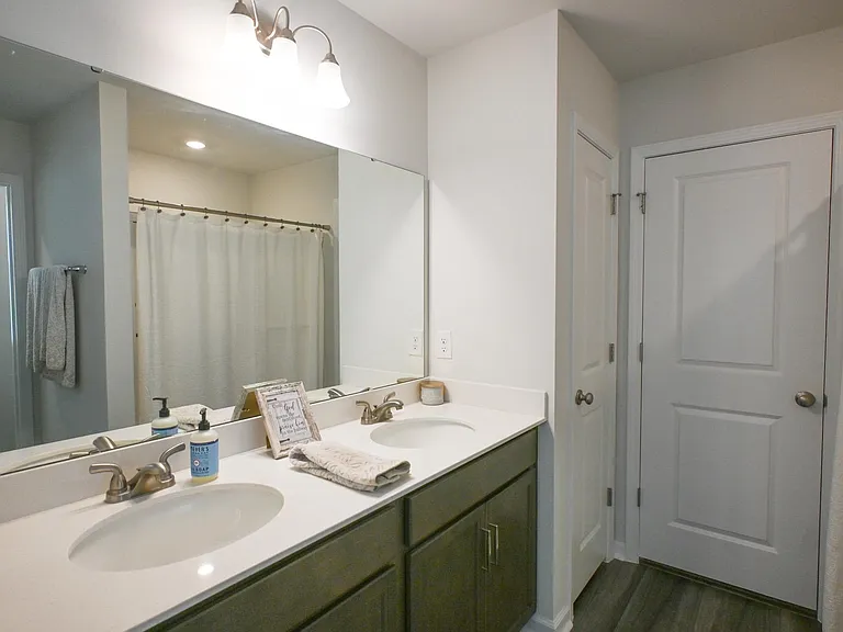 552 Kingfisher Ct — Photo 28