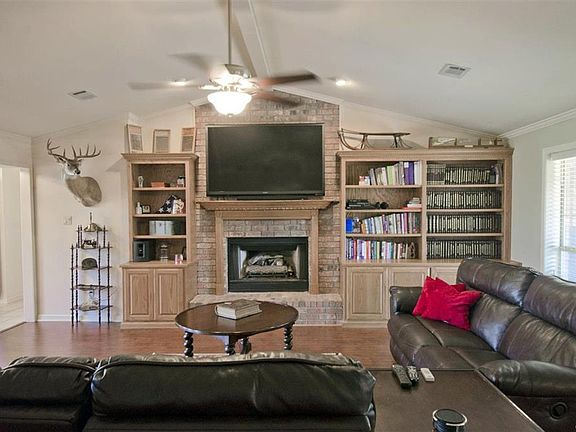 5th image of 107 Alexwood Dr