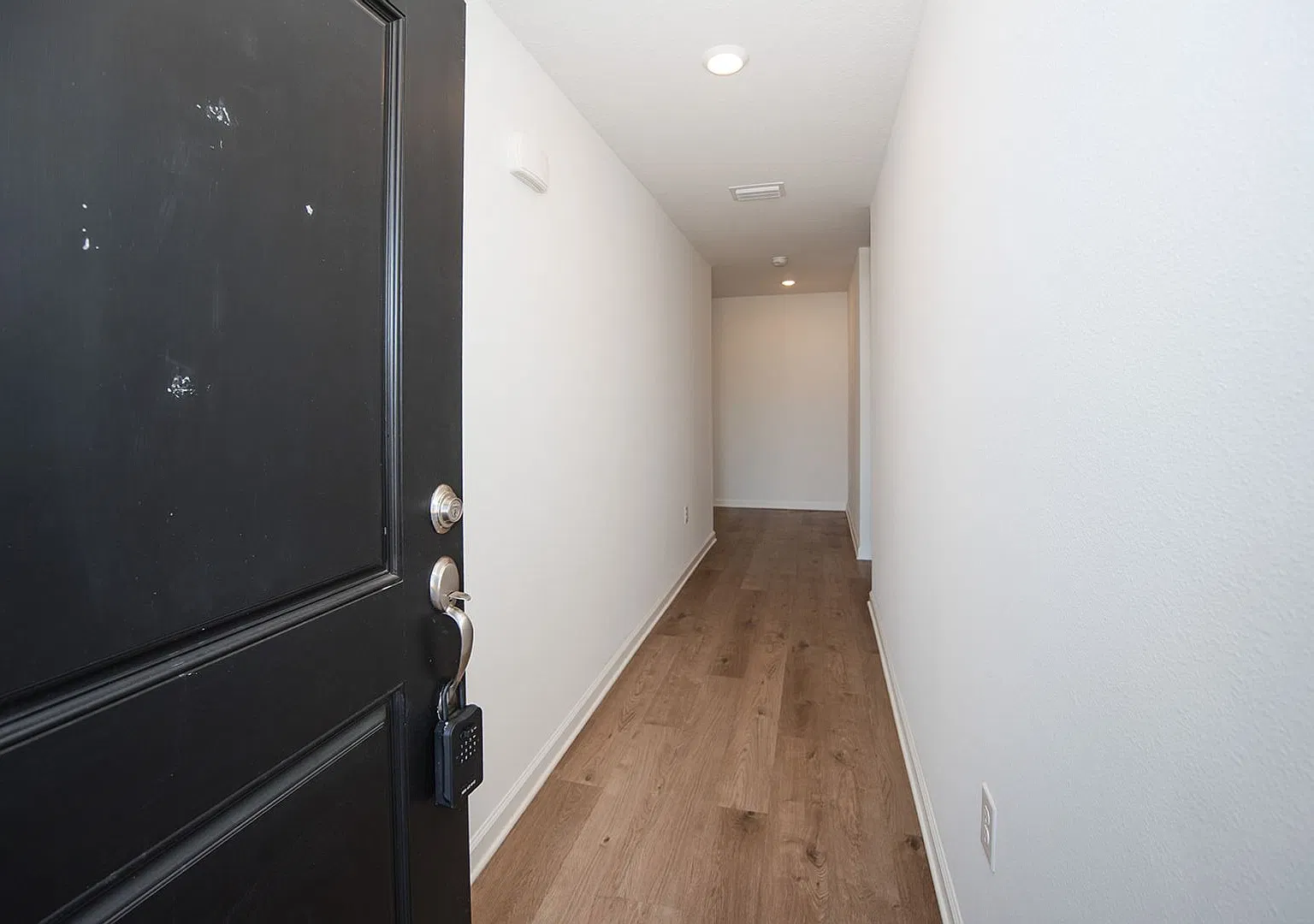 Beautiful Newer Construction Home for Rent in Loxley — Photo 4