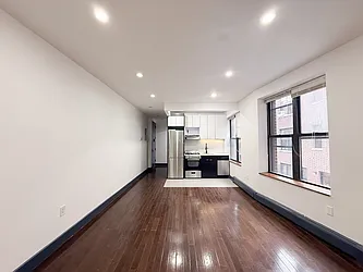 2724 Pitkin Avenue, #4
