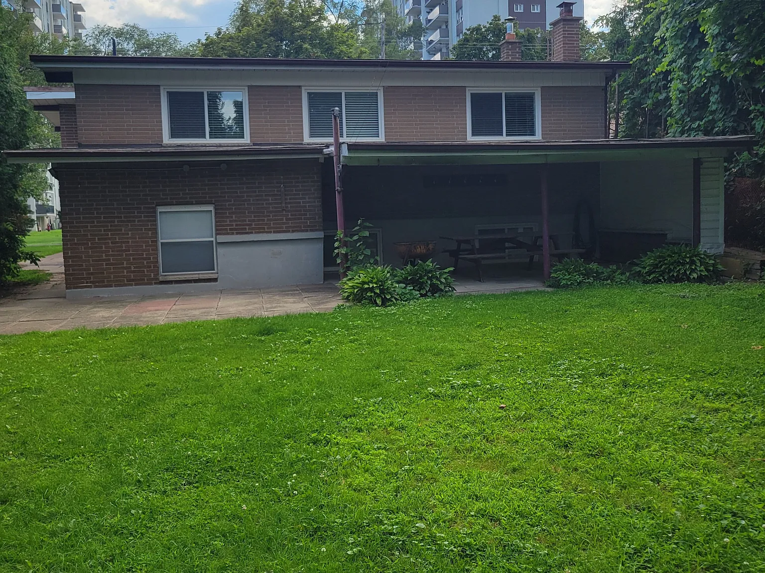 3 bed, $3,500 — Photo 4