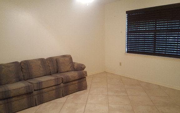 4th image of 700 E Fern Ave #6
