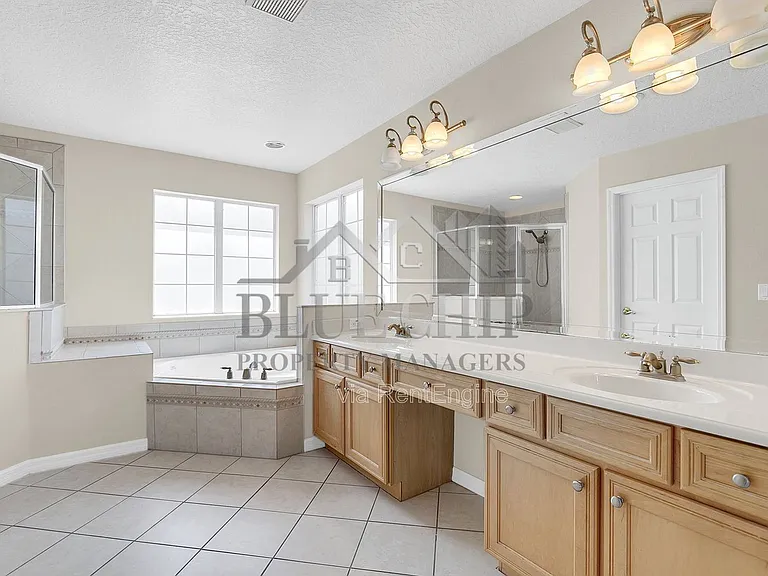 13406 Budworth Cir — Photo 24