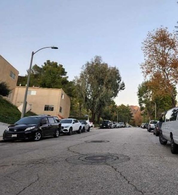 書33 HYPERCOURT EXPRESS 2 – K-Swiss US