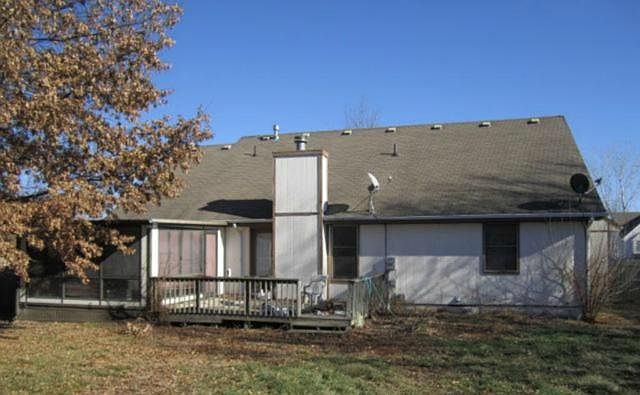 2nd image of 914 Cross Creek Dr