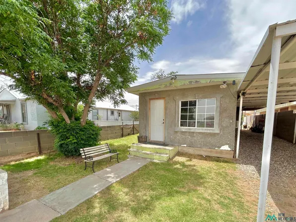 1305 15th St, Eunice, NM 88231