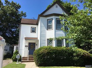 238 Columbus Ave, Hasbrouck Heights, NJ 07604