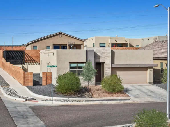 7102 Eagle Rock Ct NE, Rio Rancho, NM 87144