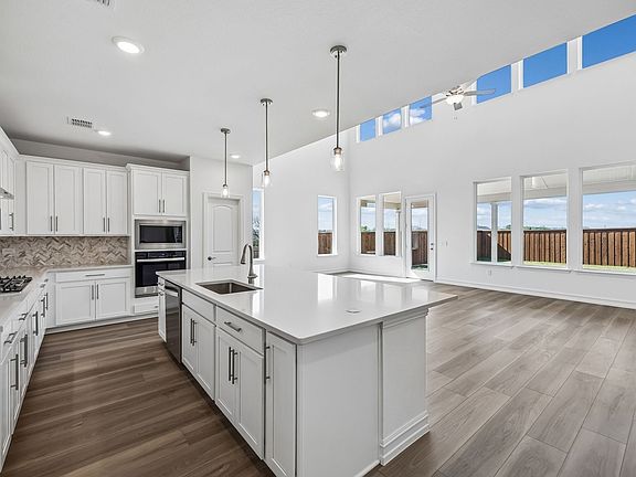 7th image of this home