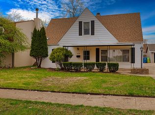 4220 W 99th Pl, Oak Lawn, IL 60453