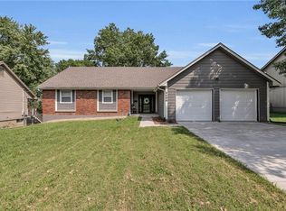 3400 E 104th St, Kansas City, MO 64137