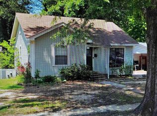 403 Davis St, Conway, AR 72032