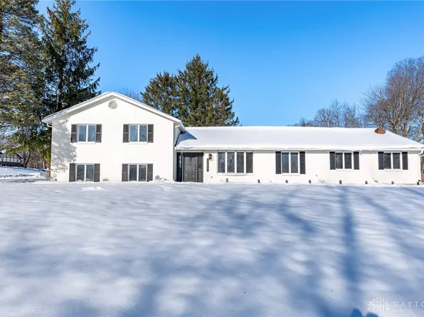 3176 Tarleton Dr, Dayton, OH 45434