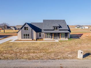 8156 Hunter Ct, Shawnee, OK 74804