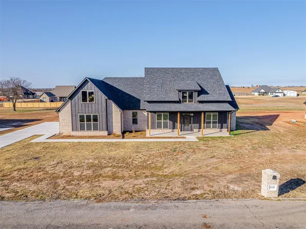 8156 Hunter Ct, Shawnee, OK 74804