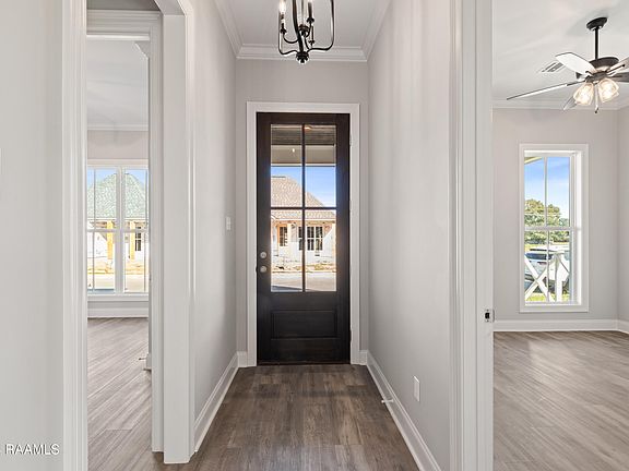 2nd image of 104 Provincetown Ln