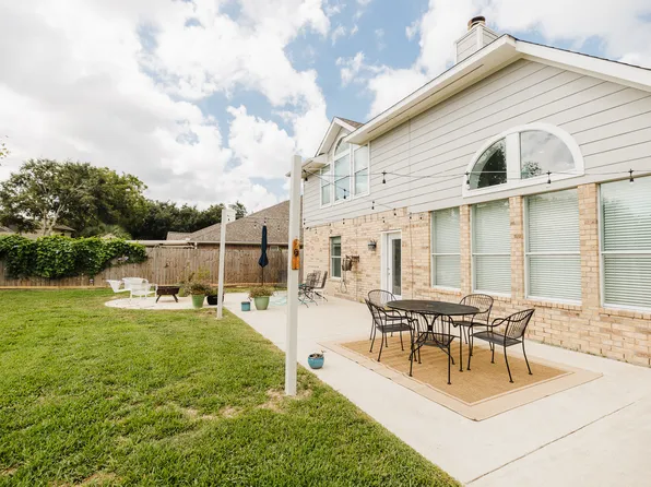 3205 Crescent Bay Dr, League City, TX 77573