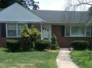 2 Eagle Ter, West Orange, NJ 07052