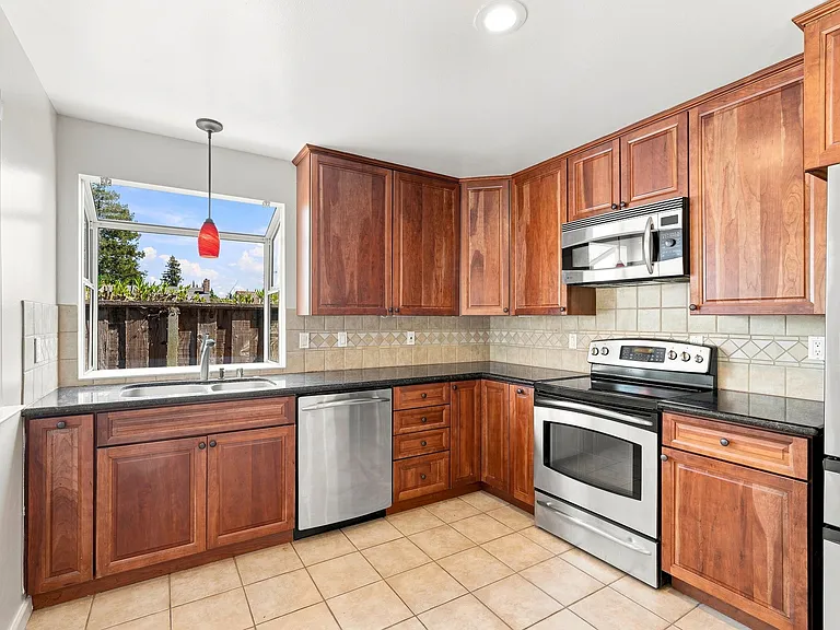 522 Lanning Ct — Photo 6