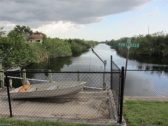 3rd image of 1206 NW 11th Ter