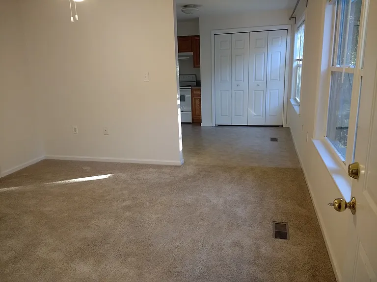 22 Independence Blvd — Photo 6