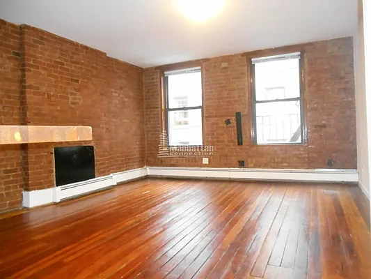 Rented by Manhattan Connection | media 1