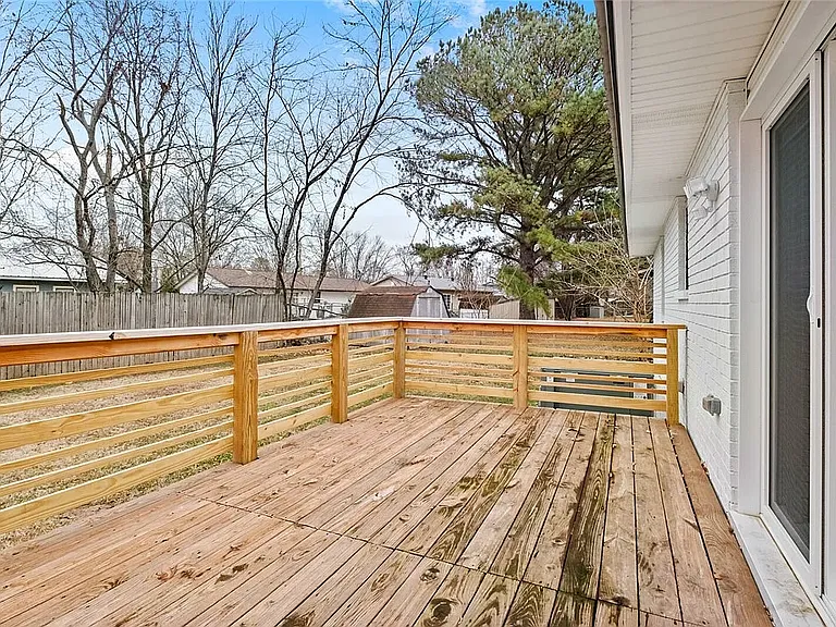 2205 Douglas St — Photo 17