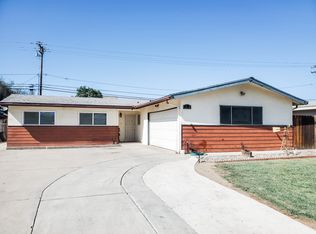 1208 W Water St, Hanford, CA 93230