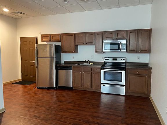 2nd image of 211 W State St APT A5