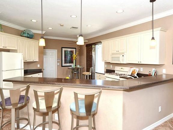 5th image of 153 Tiziano Way