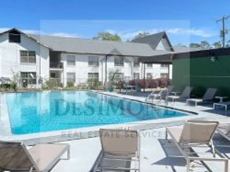 Forest Edge Apartments — Photo 33