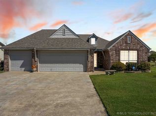 11801 N 117th East Ave, Collinsville, OK 74021