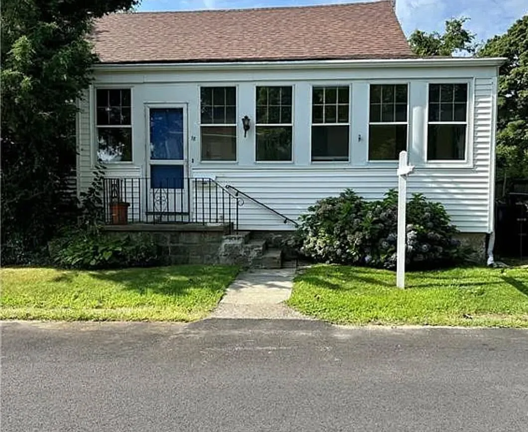 1 bed, 700 sqft, $1,600 — Photo 1