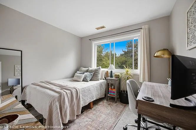 446 Valley Dr #201 — Photo 5