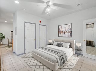 1425 Jackson St #1R, Philadelphia, PA 19145
