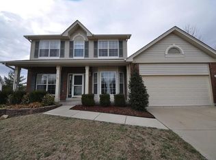2214 Meramec Oak Ln, Fenton, MO 63026