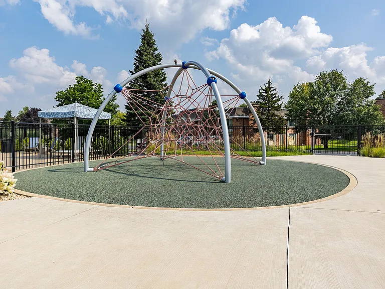 ReNew on Naper — Photo 43