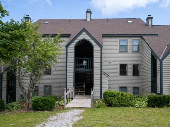 19 White Loop #A-203, Ludlow, VT 05149