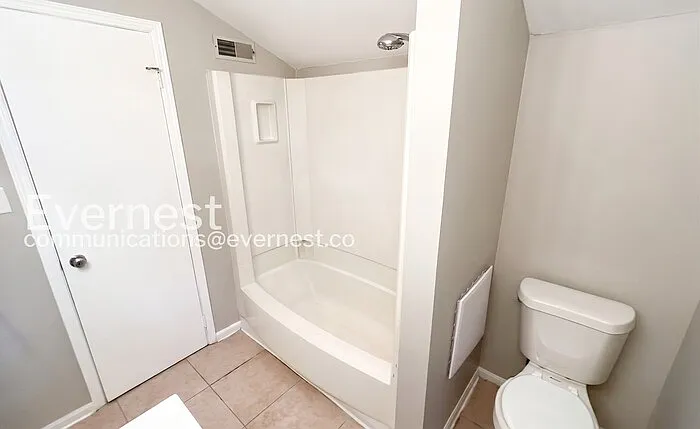 5008 Golfview Dr — Photo 9
