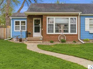 216 7th Ave SE, Waseca, MN 56093