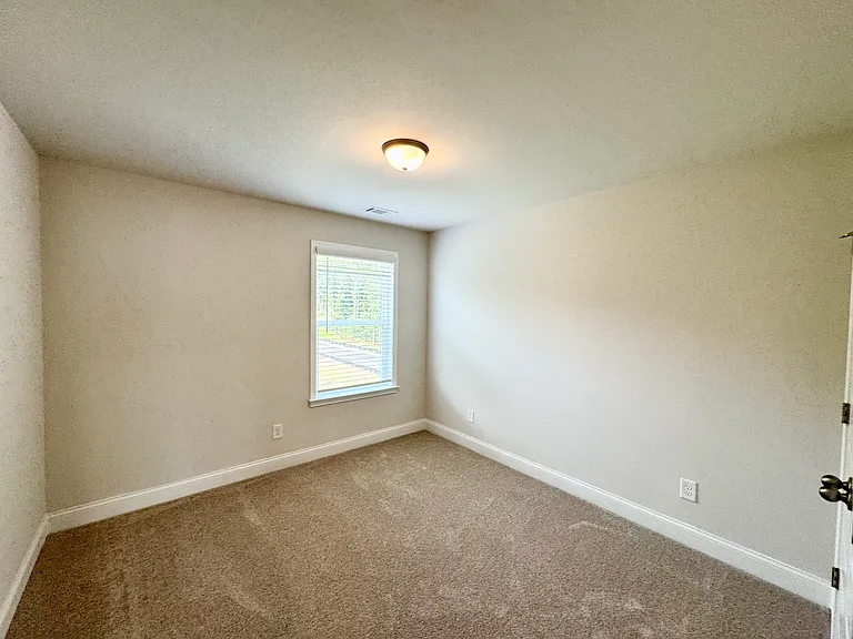 7368 Rocklin Ln — Photo 17