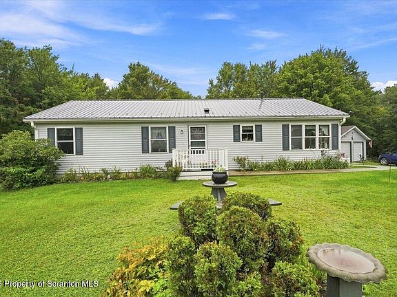 2nd image of 48 Farm Rd