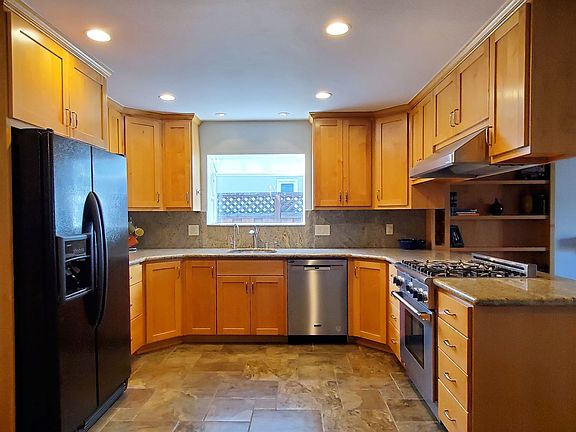 2nd image of 551 Suisse Dr