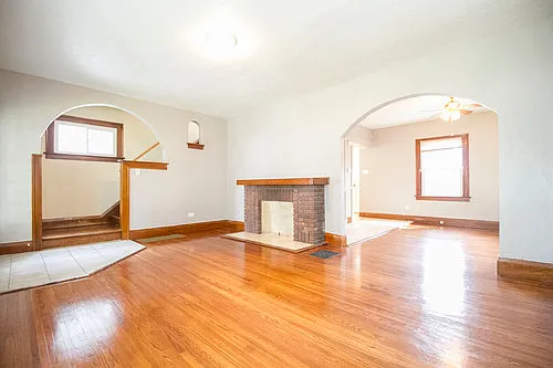 2423 Charlestown Ave — Photo 5