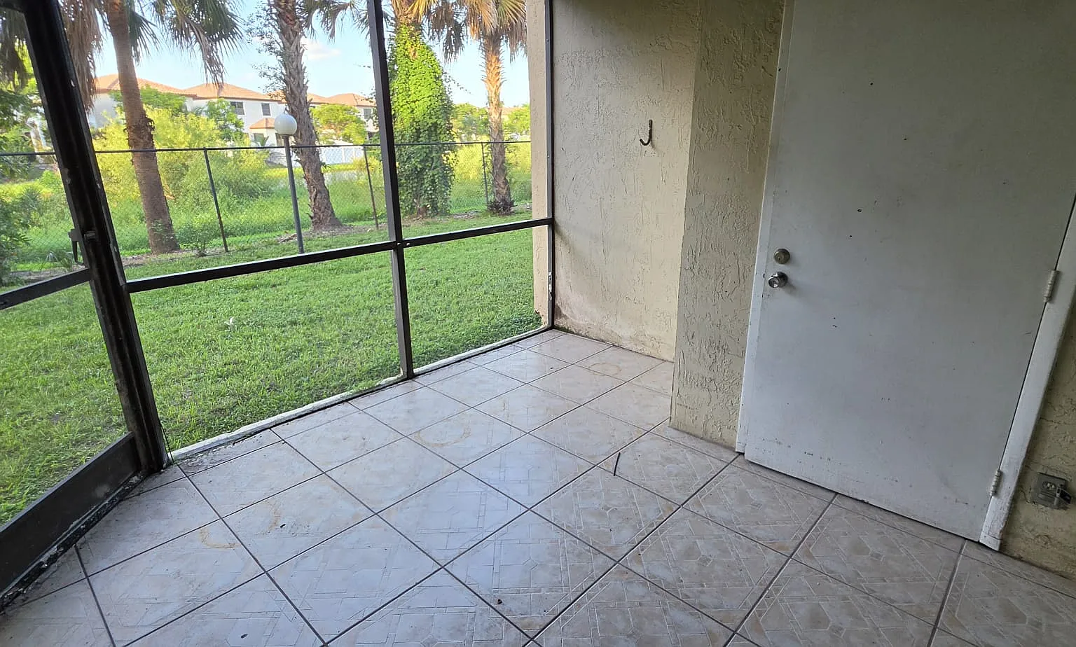 Centergate Dr, Miramar — Photo 2