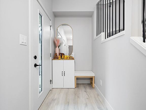 3rd image of 134 Ambleside Way