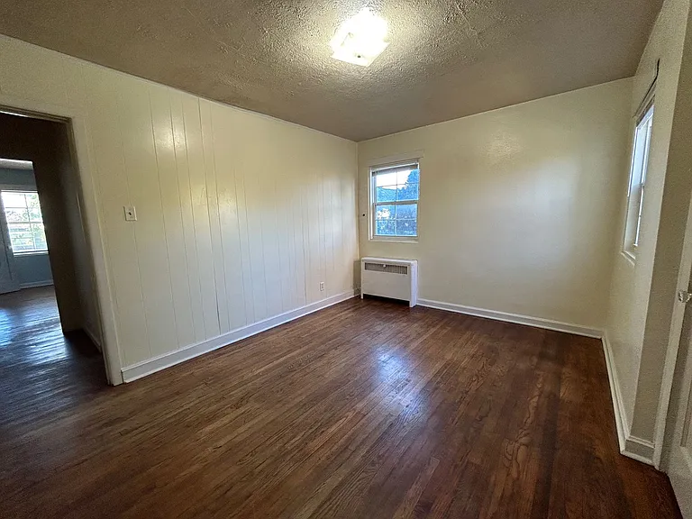 Halliday 654 E. — Photo 25