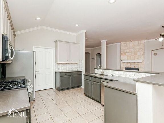 3rd image of 1108 Hickory Bend Ln